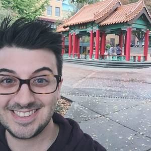 Meet your Posher, Nicholas